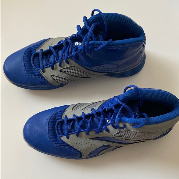 Reebox athletic blue and white sneakers - Picture 2 of 6